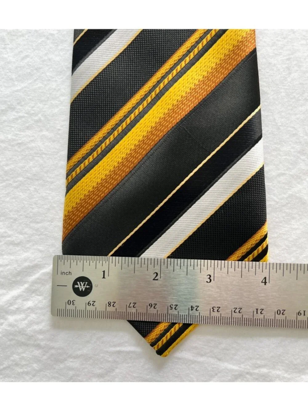 Vintage Giorgio Armani 4